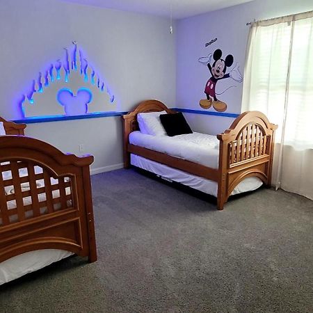 キシミー Impressive 5Beds W/ Private Movie Theaterヴィラ エクステリア 写真
